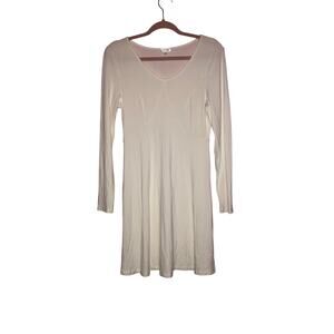 New Choice Long Sleeve White Ribbed Comfortable Dress Size Small